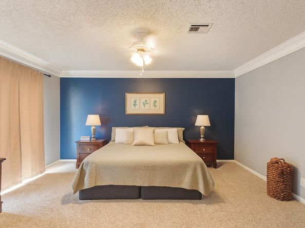 6514 Oakland Hills Drive, Houston TX 77069