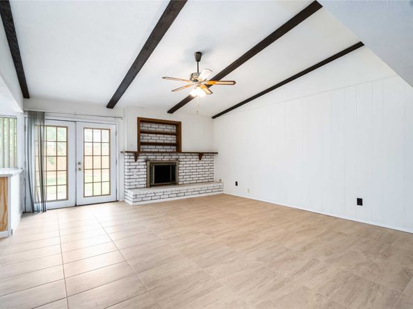 7375 Addicks Clodine Road, Houston TX 77083