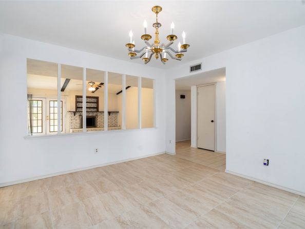 7375 Addicks Clodine Road, Houston TX 77083