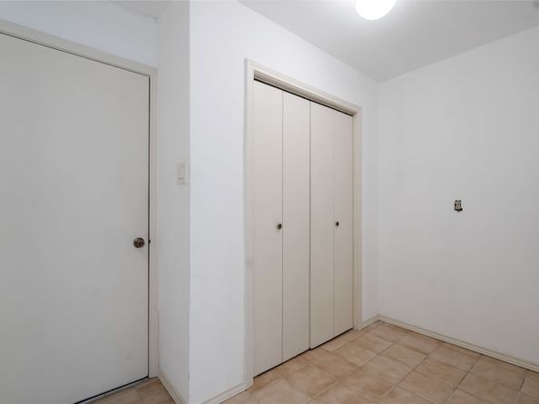 7375 Addicks Clodine Road, Houston TX 77083
