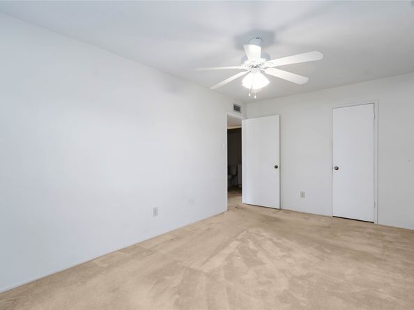 7375 Addicks Clodine Road, Houston TX 77083