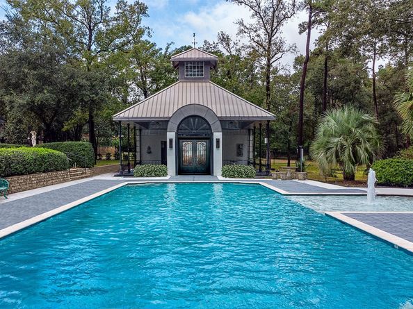 206 N Tranquil Path Drive N, The Woodlands TX 77380