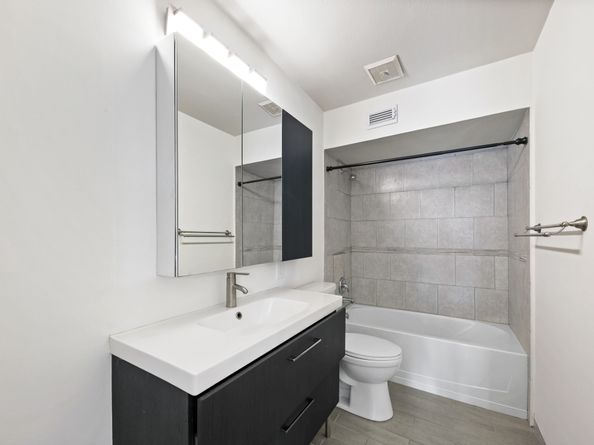 361 N Post Oak Lane 231, Houston TX 77024