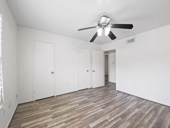 361 N Post Oak Lane 231, Houston TX 77024