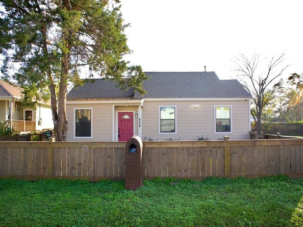 428 Van Molan Street, Houston TX 77022