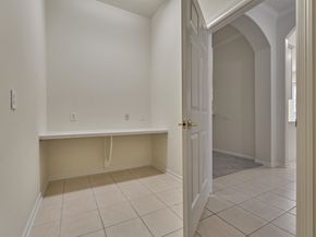 27 S Belfair Place, The Woodlands TX 77382