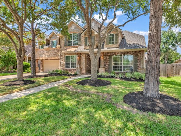 15706 Sandy Falls Court, Houston TX 77044