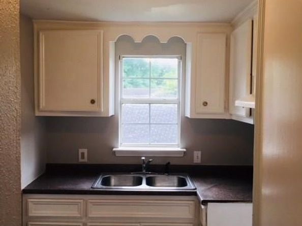 1734 Egypt Street 4, Houston TX 77009