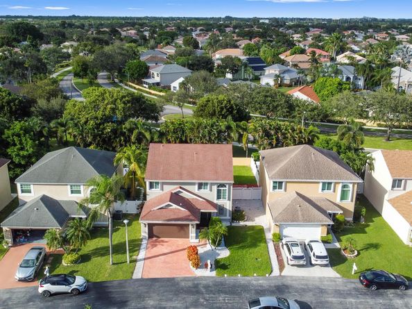 1078 Fairfax Circle W, Boynton Beach FL 33436