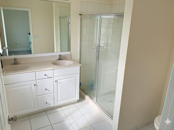 2007 Nassau Drive, Riviera Beach FL 33404