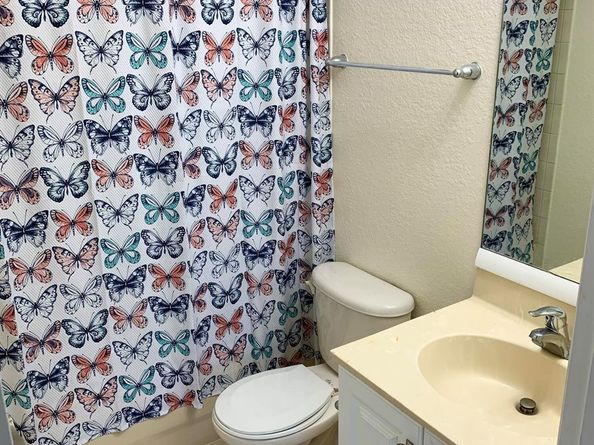 2007 Nassau Drive, Riviera Beach FL 33404