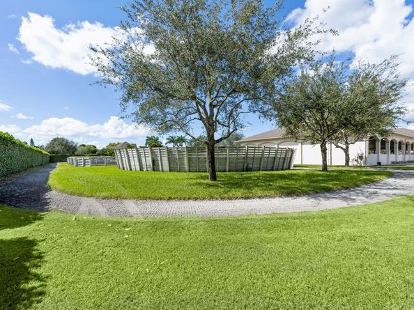 13320 52nd Place S, Wellington FL 33449