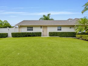 13320 52nd Place S, Wellington FL 33449