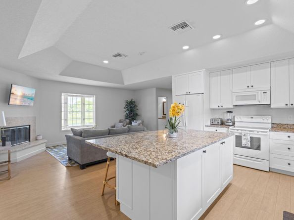 13320 52nd Place S, Wellington FL 33449
