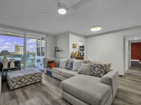 2639 N Riverside Drive 505, Pompano Beach FL 33062