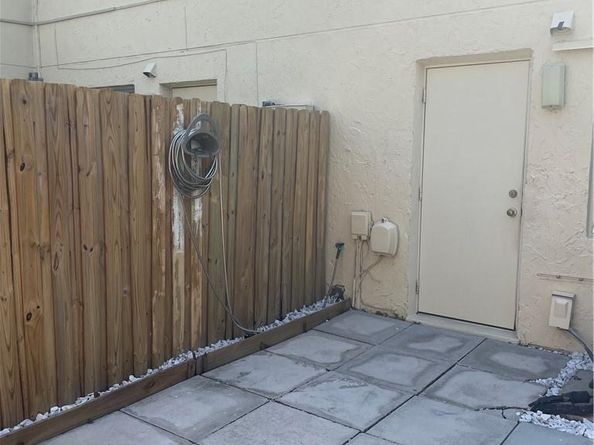 4707 NW 9th Dr 4707, Plantation FL 33317