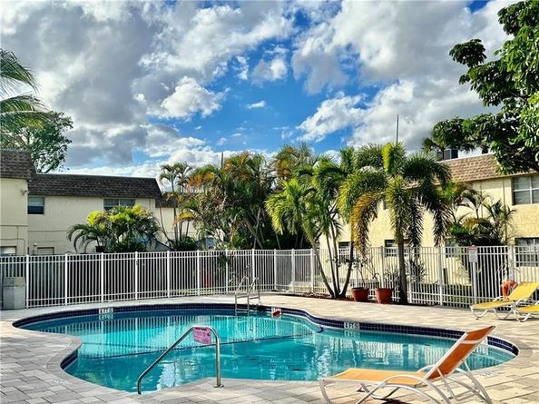 4707 NW 9th Dr 4707, Plantation FL 33317