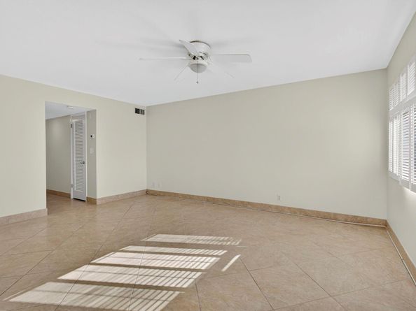 100 Doolen Court 102, North Palm Beach FL 33408