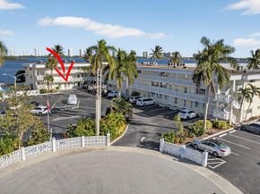 100 Doolen Court 102, North Palm Beach FL 33408
