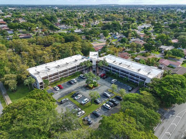 8725 Shadow Wood Blvd 312, Coral Springs FL 33071