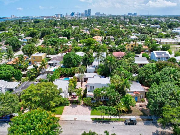 516-520 34th Street, West Palm Beach FL 33407