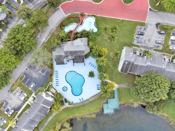 3413 NW 44th St 205, Lauderdale Lakes FL 33309