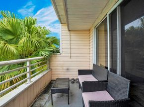 3413 NW 44th St 205, Lauderdale Lakes FL 33309