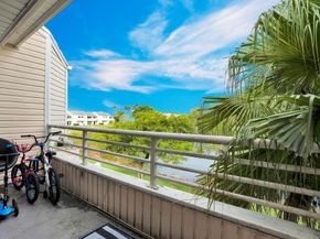 3413 NW 44th St 205, Lauderdale Lakes FL 33309