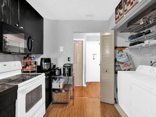 3413 NW 44th St 205, Lauderdale Lakes FL 33309