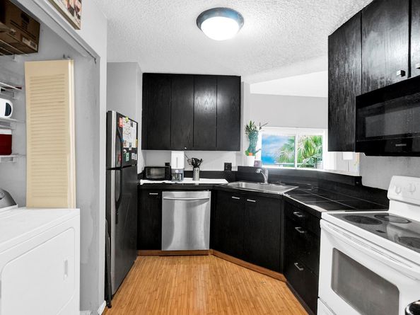 3413 NW 44th St 205, Lauderdale Lakes FL 33309