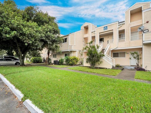 3413 NW 44th St 205, Lauderdale Lakes FL 33309