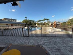 4331 NW 16th St D308, Lauderhill FL 33313