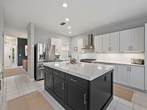 4 Via Angelico, Palm Beach Gardens FL 33418