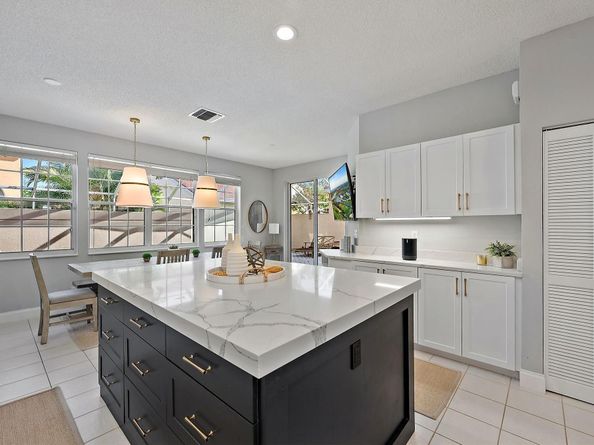 4 Via Angelico, Palm Beach Gardens FL 33418