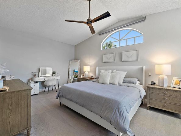 4 Via Angelico, Palm Beach Gardens FL 33418