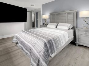 3400 Blue Lake Drive 302, Pompano Beach FL 33064