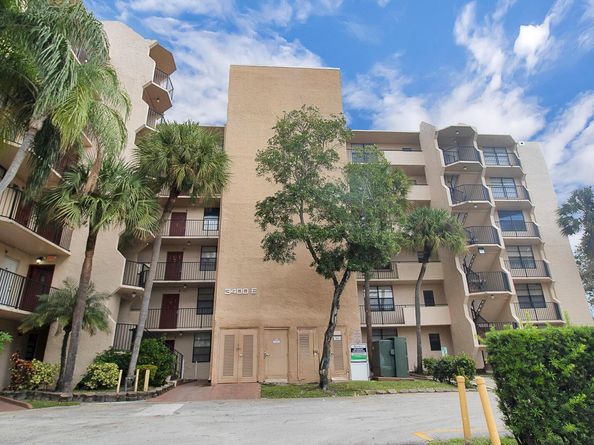 3400 Blue Lake Drive 302, Pompano Beach FL 33064