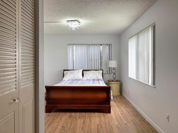 9235 SW 8th Street 114, Boca Raton FL 33428