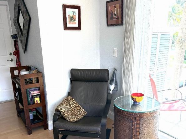 2715 NE 49th St 205, Fort Lauderdale FL 33308