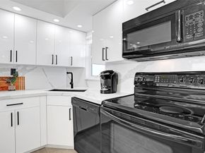 8900 Washington Blvd PH11, Hollywood FL 33025