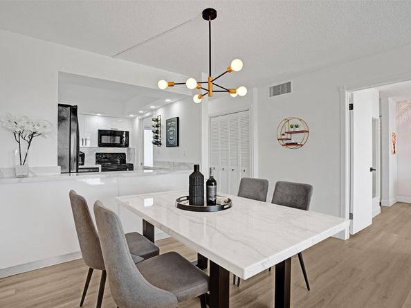 8900 Washington Blvd PH11, Hollywood FL 33025