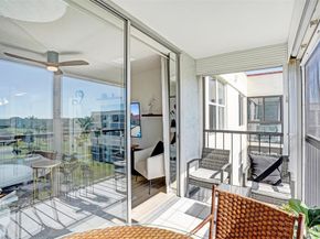 8900 Washington Blvd PH11, Hollywood FL 33025