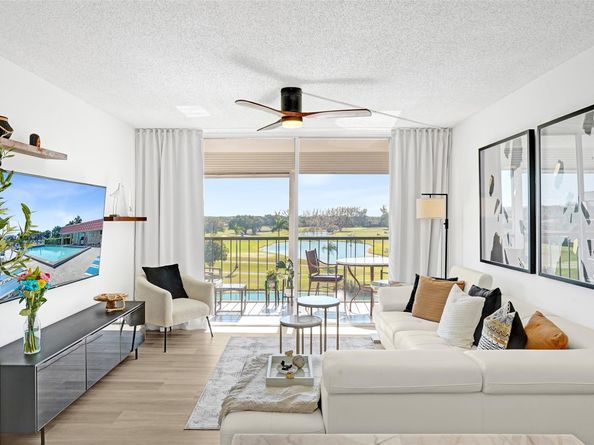 8900 Washington Blvd PH11, Hollywood FL 33025