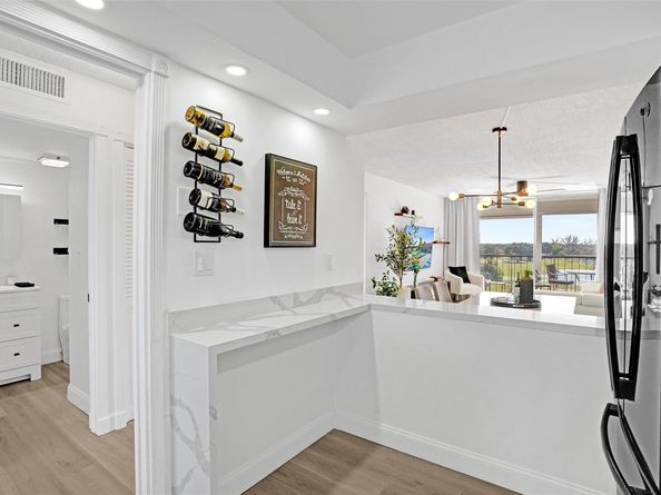 8900 Washington Blvd PH11, Hollywood FL 33025