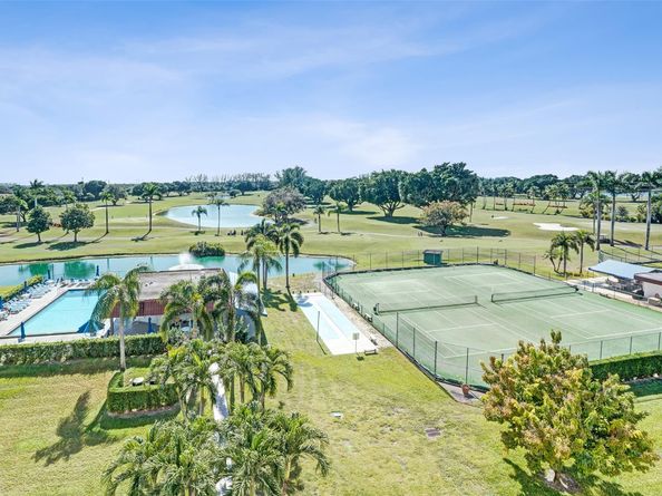 8900 Washington Blvd PH11, Hollywood FL 33025