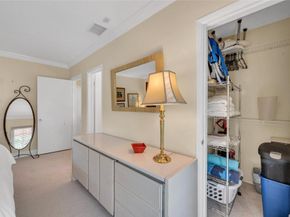 341 N Birch Rd 204, Fort Lauderdale FL 33304