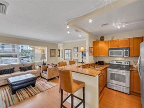 341 N Birch Rd 204, Fort Lauderdale FL 33304