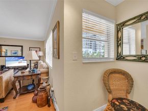 341 N Birch Rd 204, Fort Lauderdale FL 33304