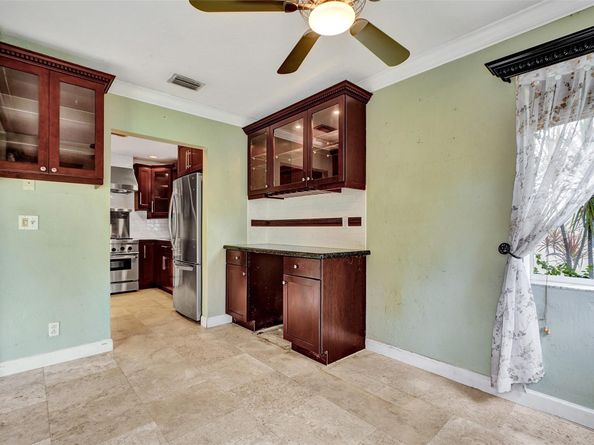 1626 Tyler St, Hollywood FL 33020