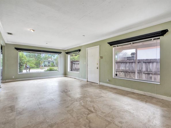 1626 Tyler St, Hollywood FL 33020